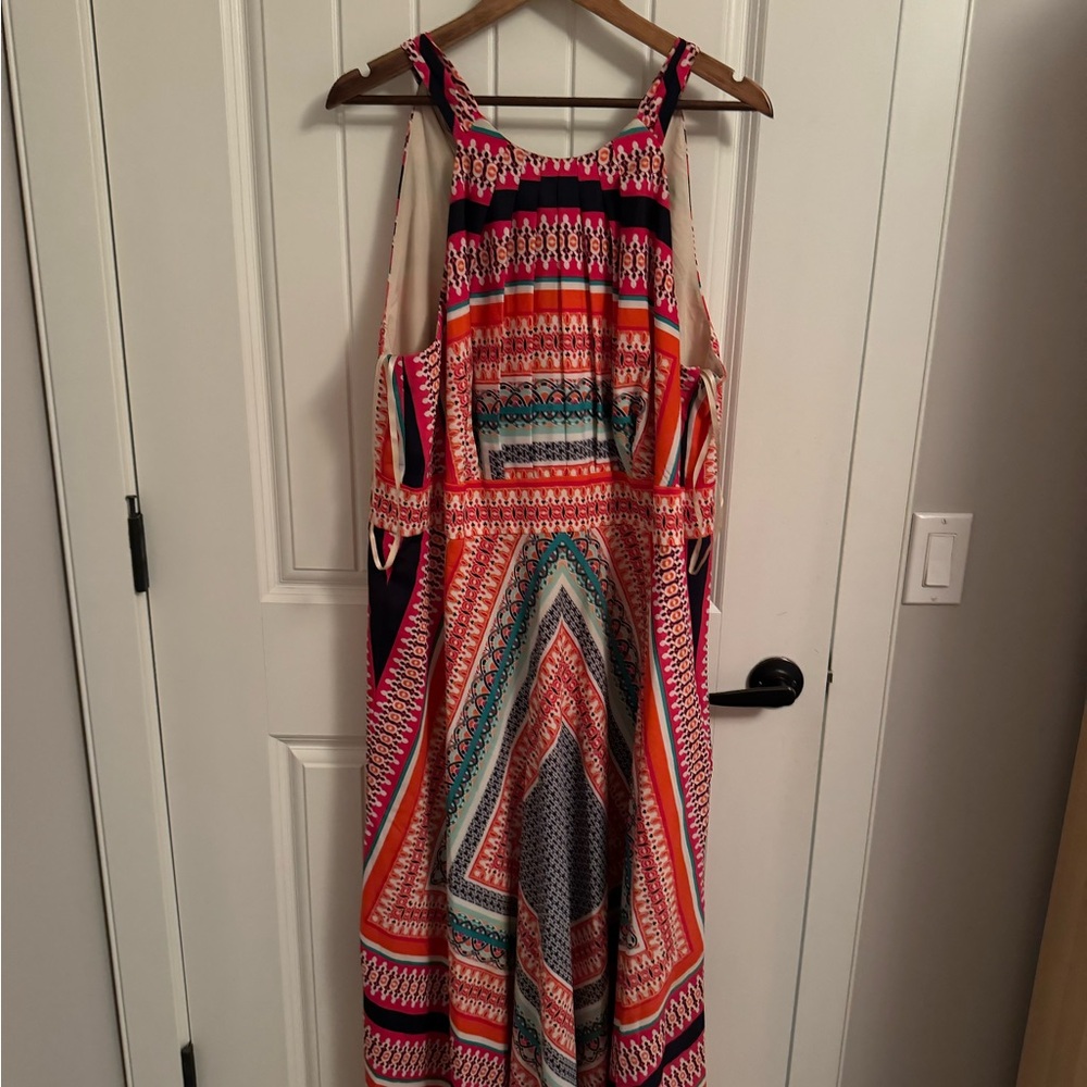 Beautiful stunning colour maxi size 18W by Eliza J. Made in China